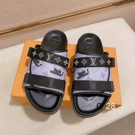 Picture of Louis Vuitton Slippers _SKULVsz38-45N0301293